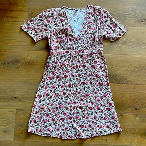 Old Navy women’s small tall nwt dress. Button down